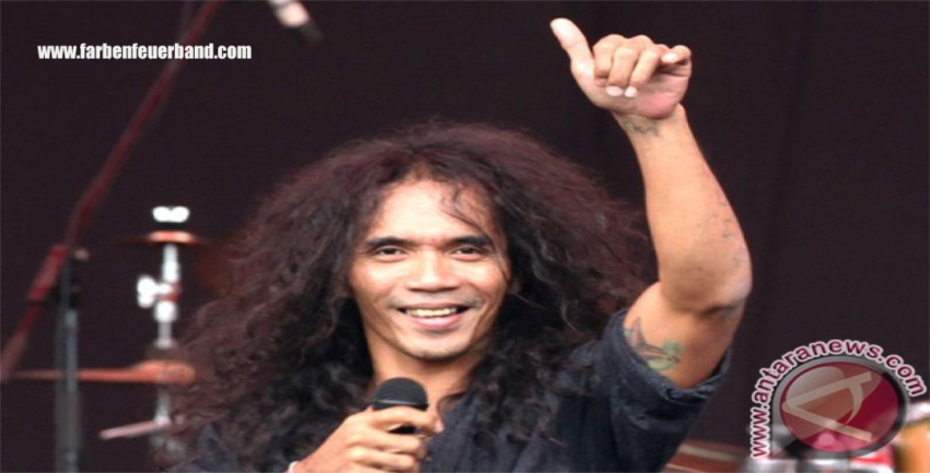 Kaka Slank Suara Khas