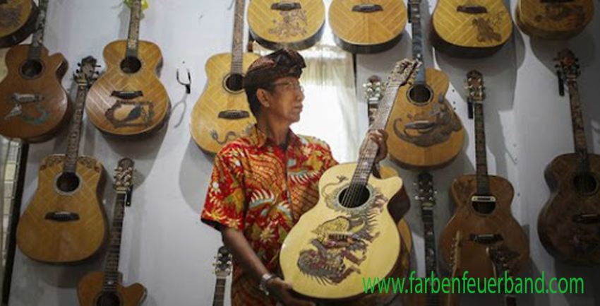 Gitar Jumbo Rongga Suara